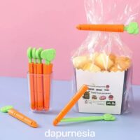 TORI Food Clipper Set 5 Pcs + Holder Magnet